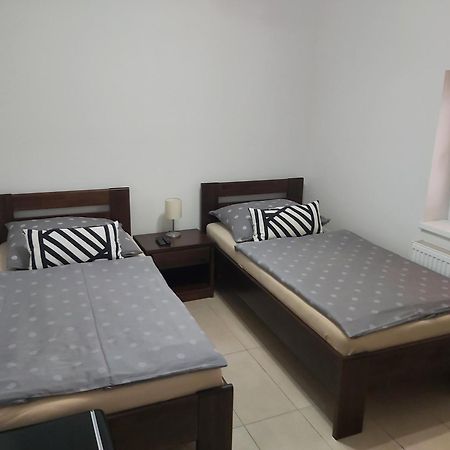 Reštaurácia-penzión ALTANA Ludanice Quarto foto