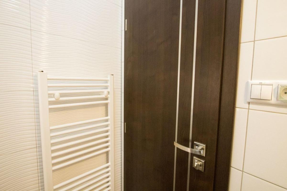 Reštaurácia-penzión ALTANA Ludanice Exterior foto